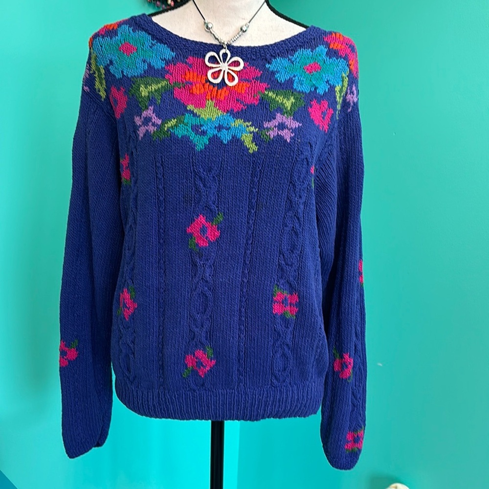 Vintage Liz Claiborne Sweater, 80’s Chunky Knit Flower Long Sleeve